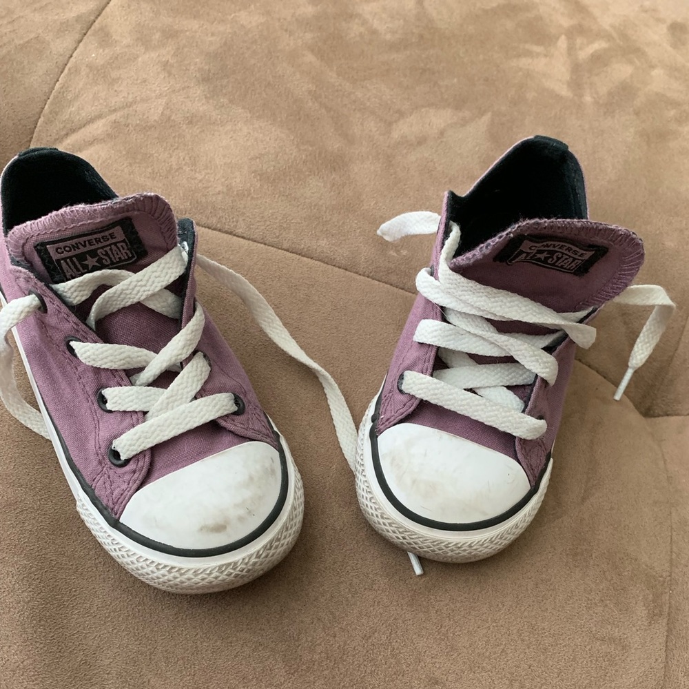 Toddler girls, purple converse shoes.